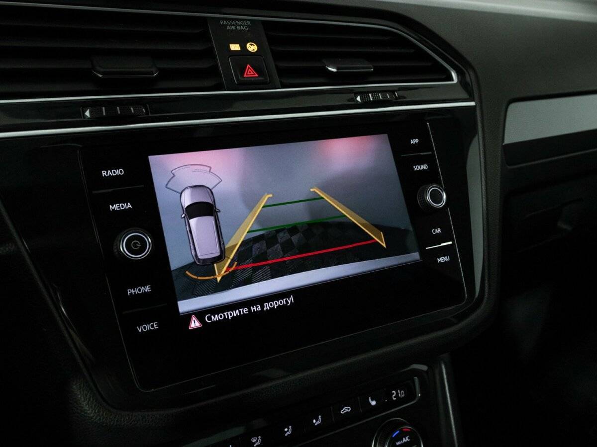 Купить Volkswagen Tiguan с пробегом. Фото: #16