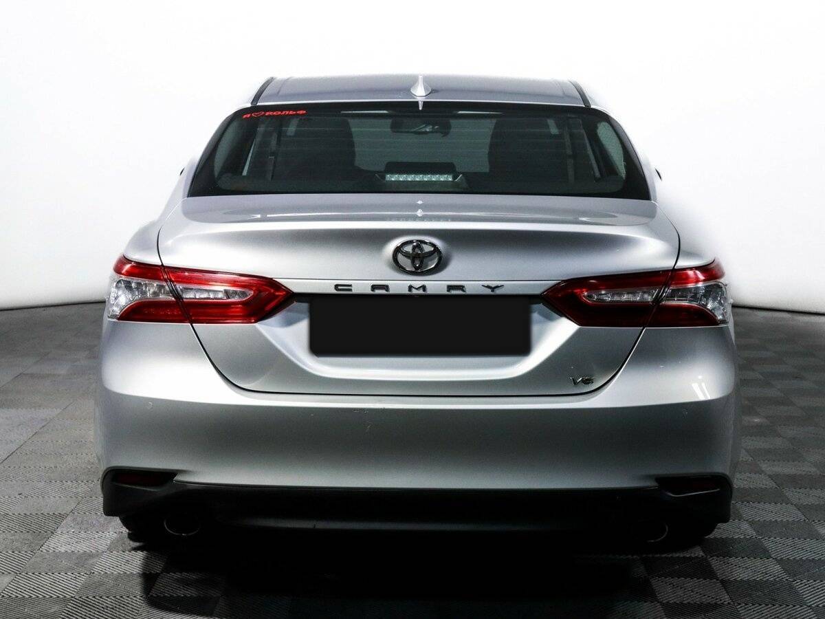 Купить Toyota Camry с пробегом. Фото: #5