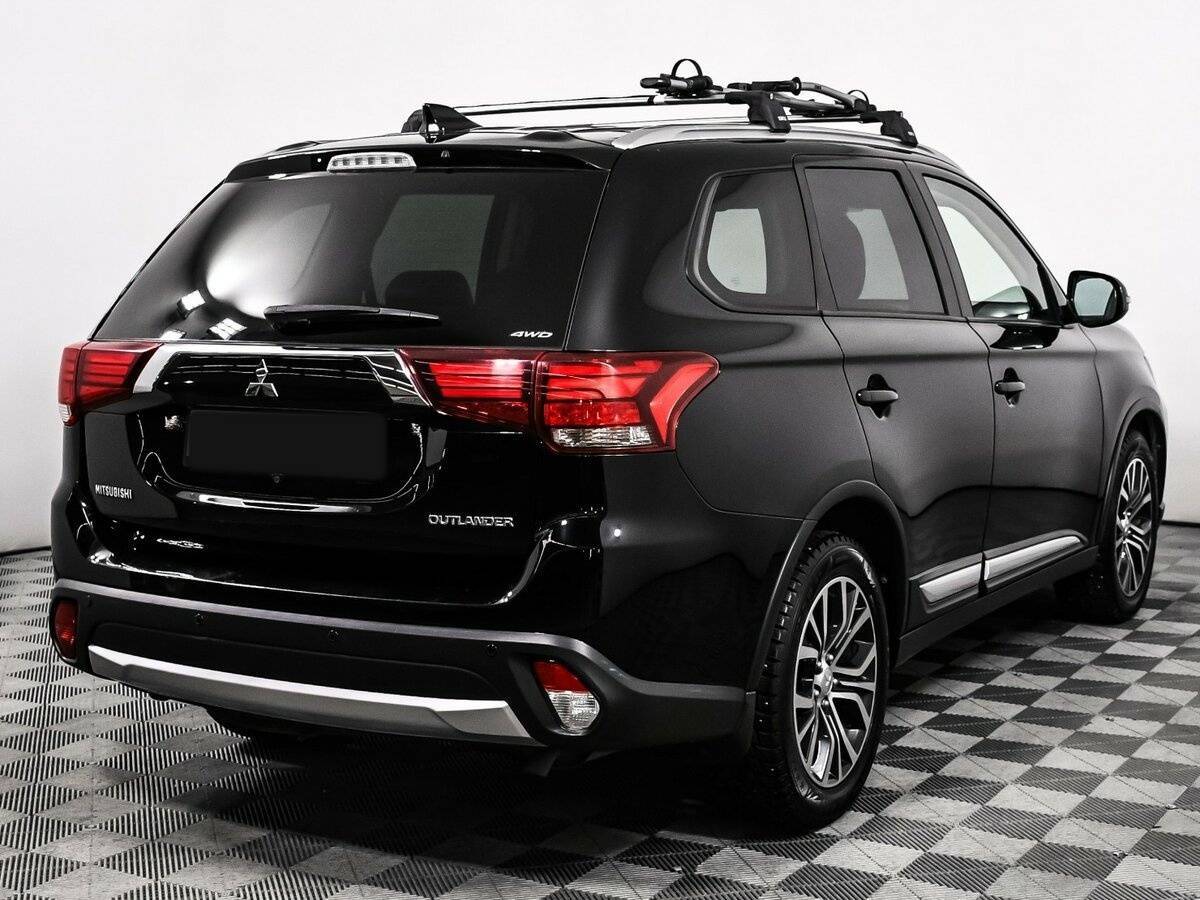 Купить Mitsubishi Outlander с пробегом. Фото: #4