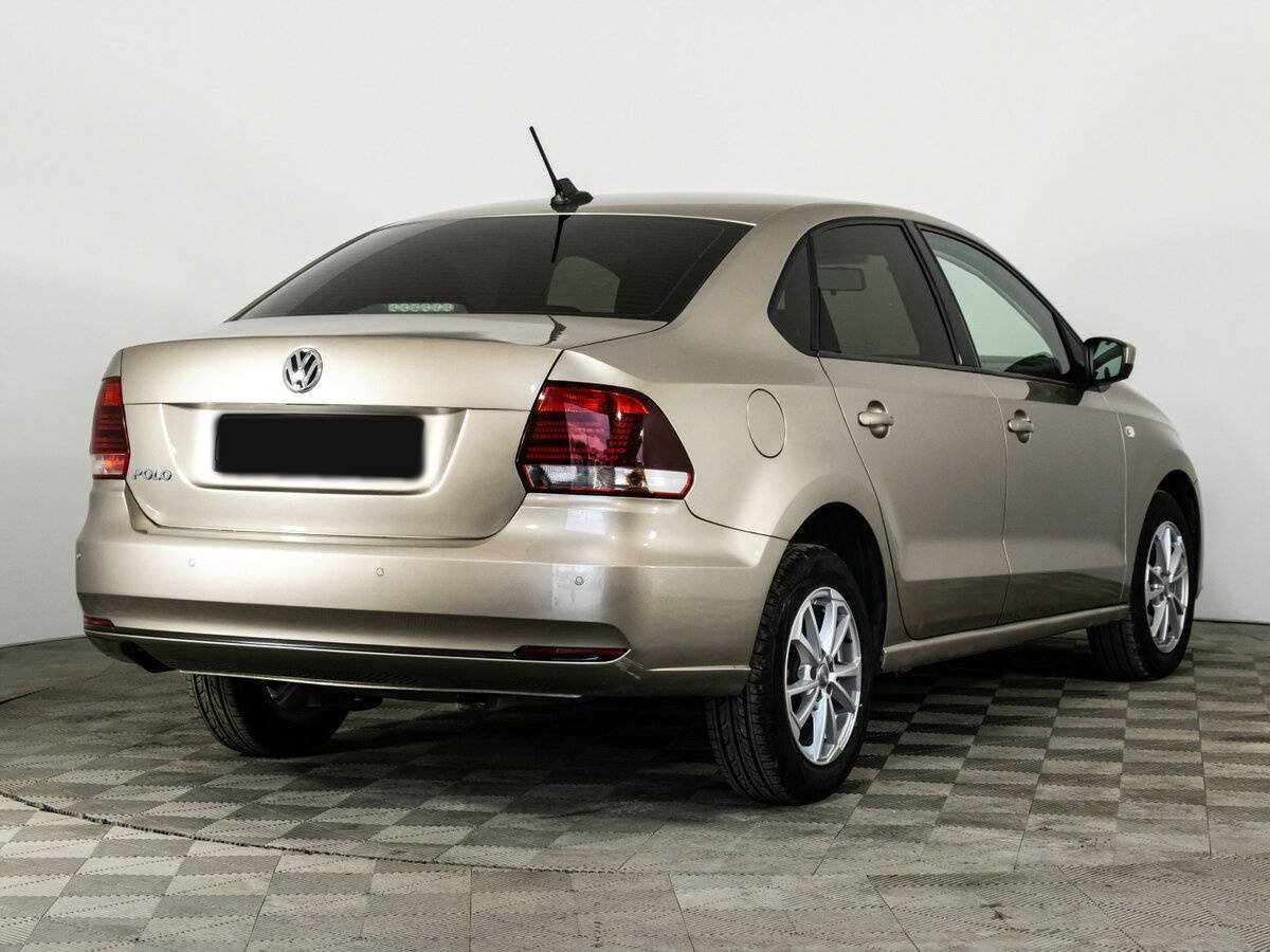 Купить Volkswagen Polo с пробегом. Фото: #3