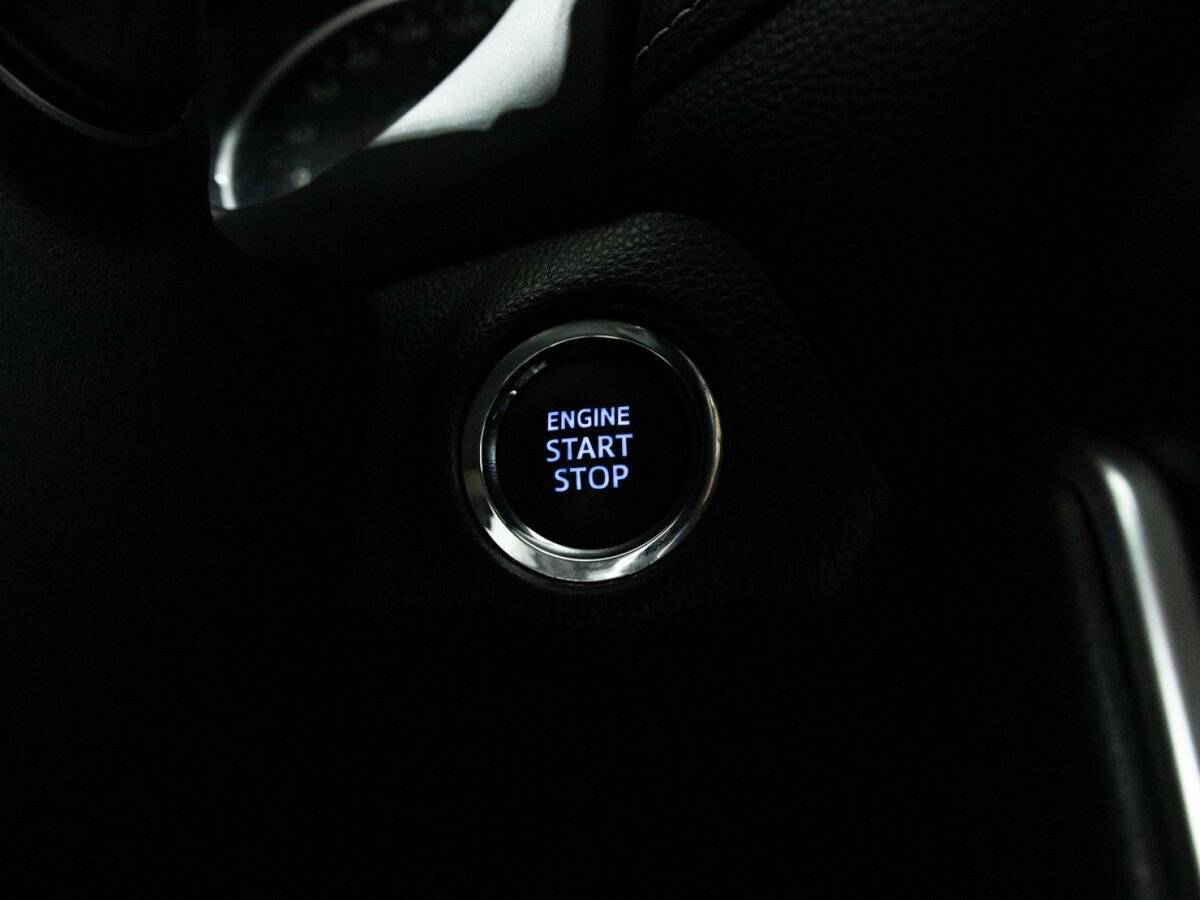 Купить Toyota RAV4 с пробегом. Фото: #20