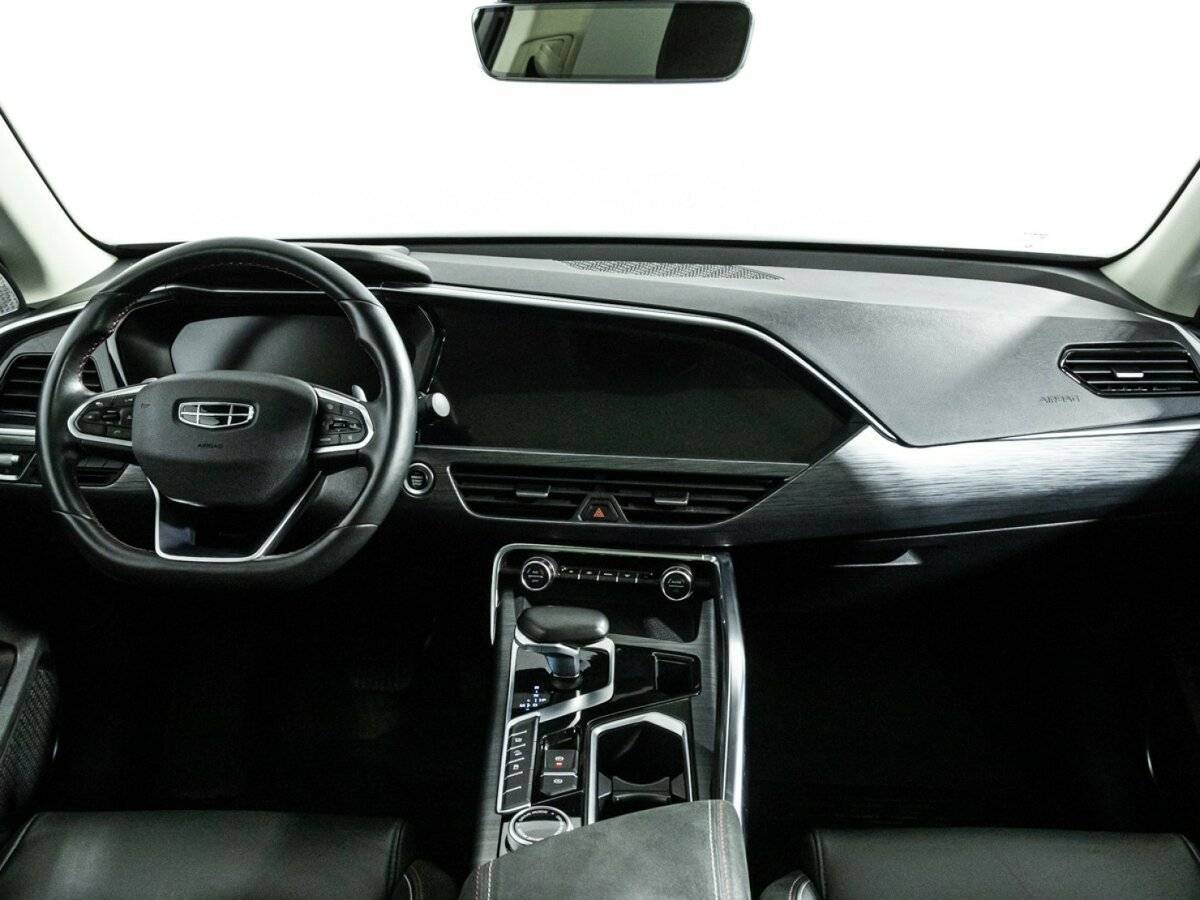 Купить Geely Tugella с пробегом. Фото: #12