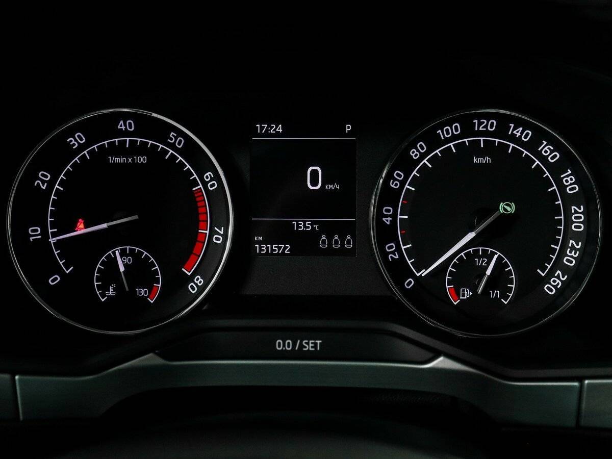 Купить Skoda Superb с пробегом. Фото: #7