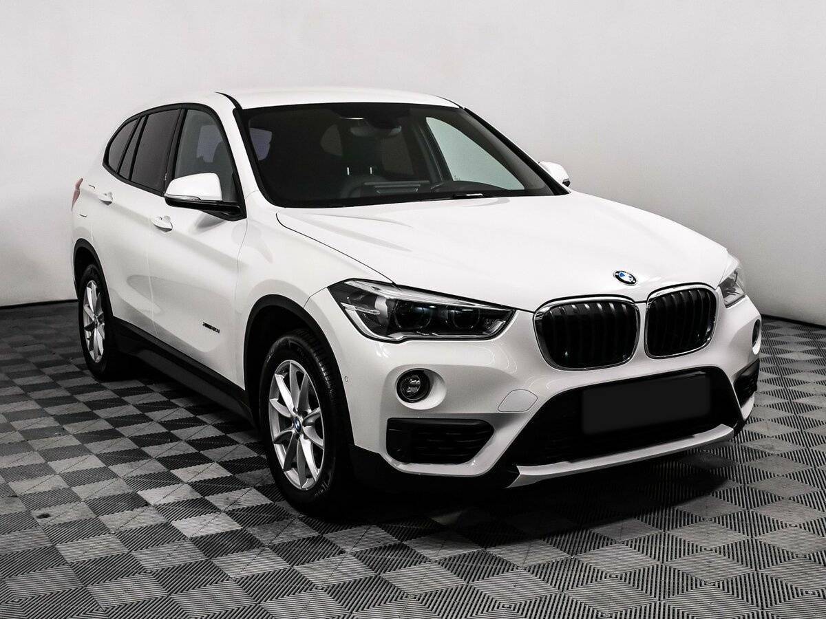 Купить BMW X1 с пробегом. Фото: #2