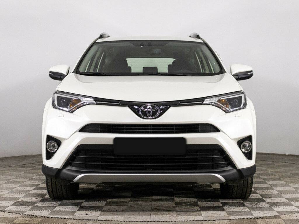 Купить Toyota RAV4 с пробегом. Фото: #1