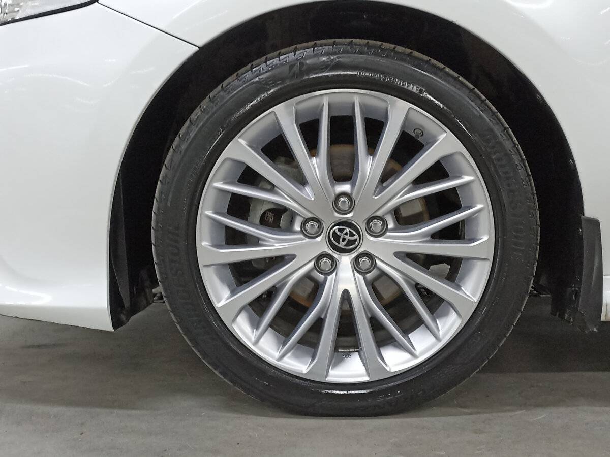 Купить Toyota Camry с пробегом. Фото: #17