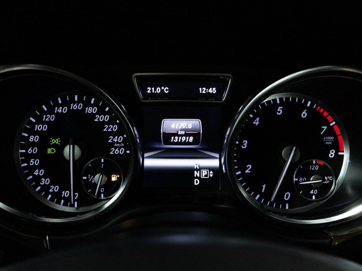 Купить Mercedes-Benz M-Класс с пробегом. Фото: #11