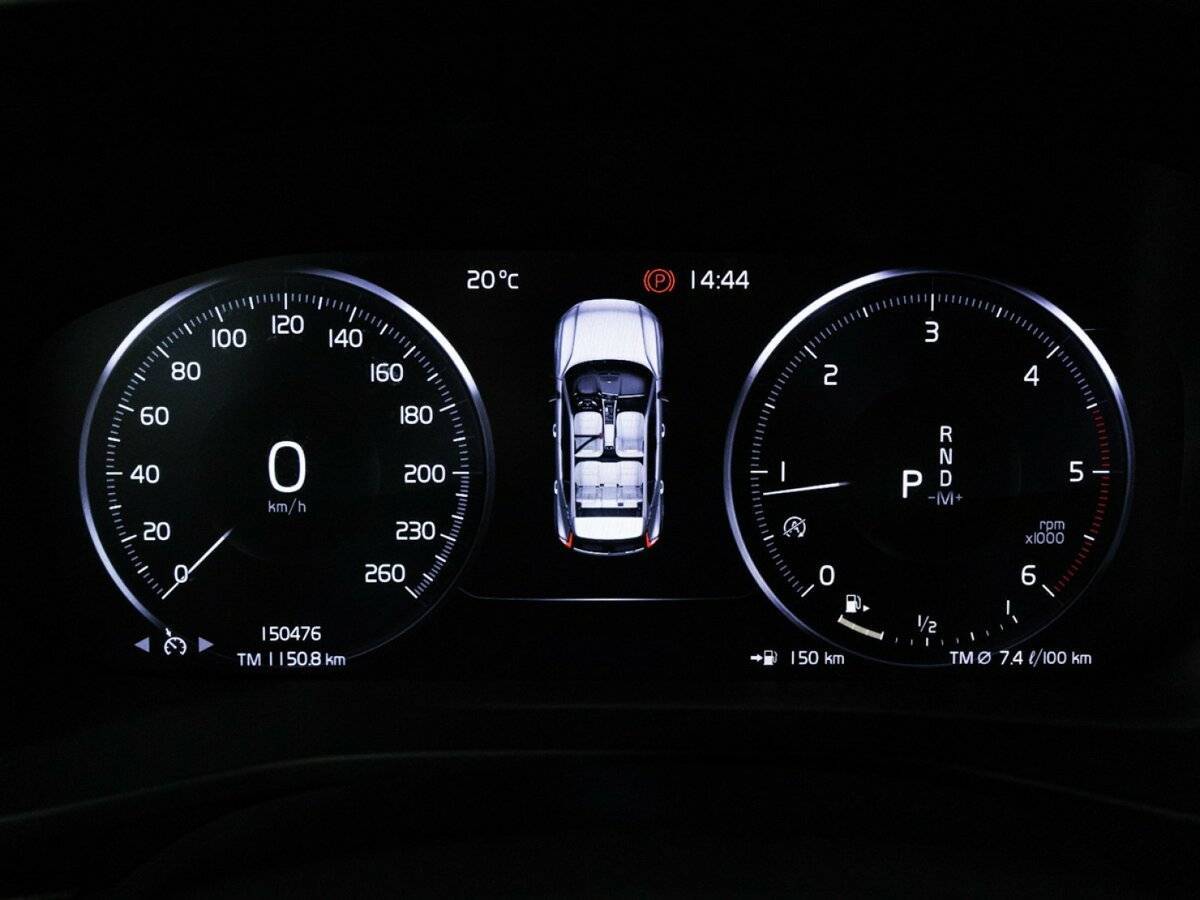 Купить Volvo XC40 с пробегом. Фото: #11