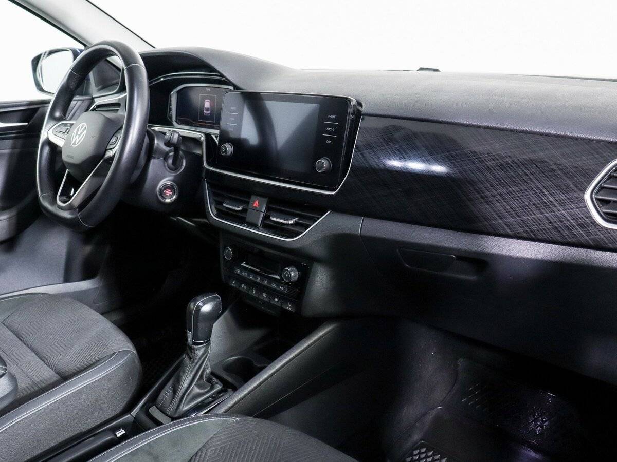 Купить Volkswagen Polo с пробегом. Фото: #4