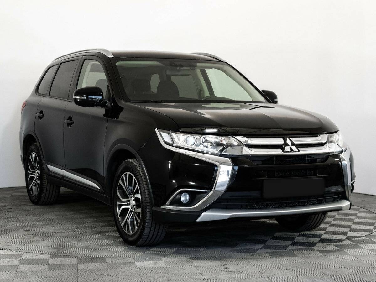 Купить Mitsubishi Outlander с пробегом. Фото: #2