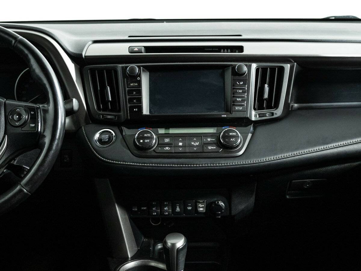 Купить Toyota RAV4 с пробегом. Фото: #13