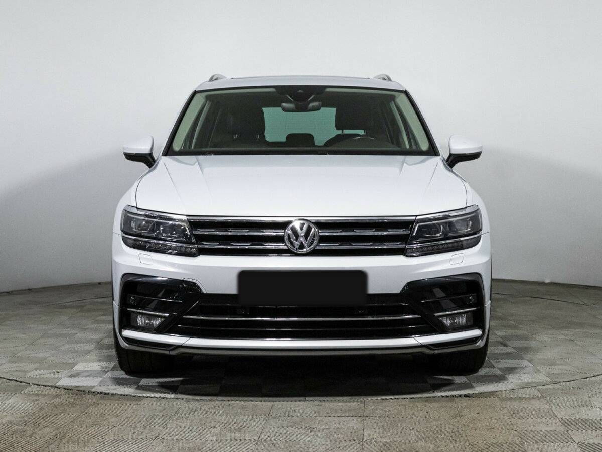 Купить Volkswagen Tiguan с пробегом. Фото: #1
