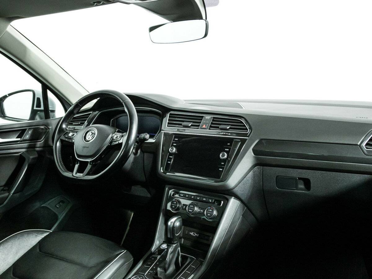 Купить Volkswagen Tiguan с пробегом. Фото: #8