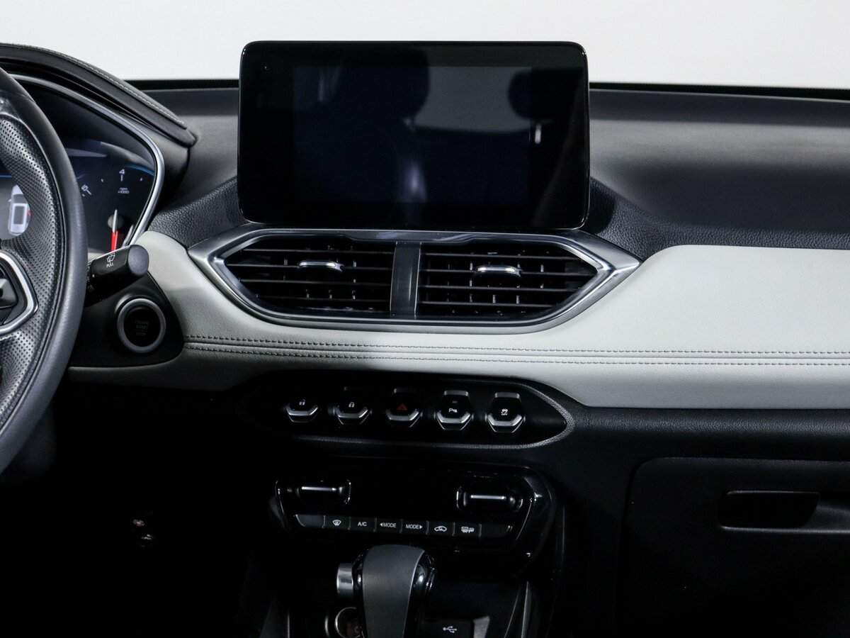 Купить Chevrolet Captiva с пробегом. Фото: #7