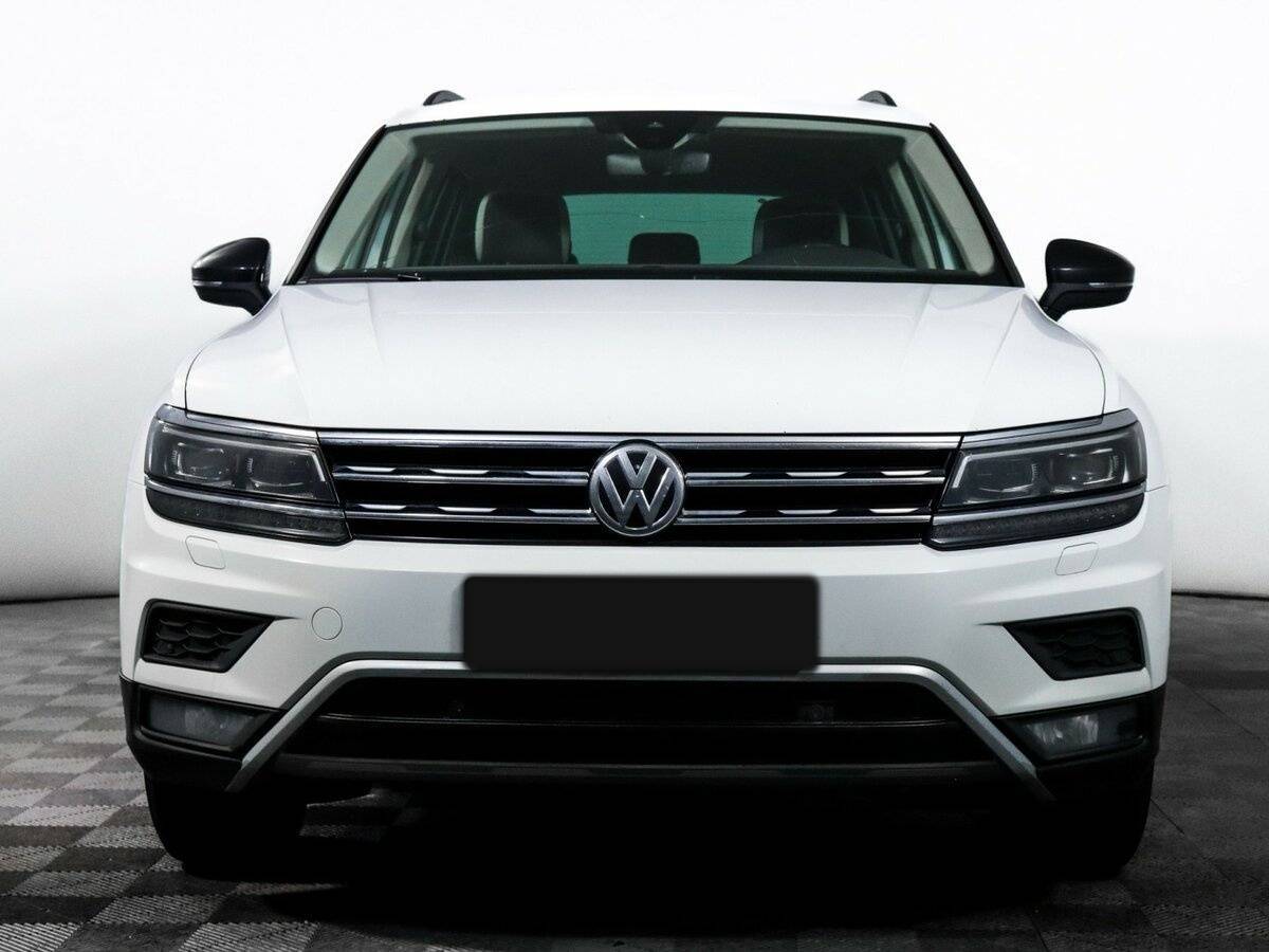 Купить Volkswagen Tiguan с пробегом. Фото: #1