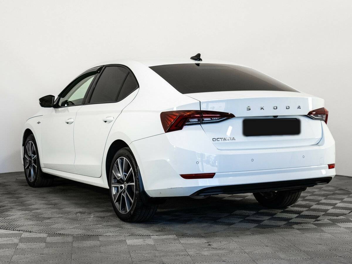 Купить Skoda Octavia с пробегом. Фото: #6