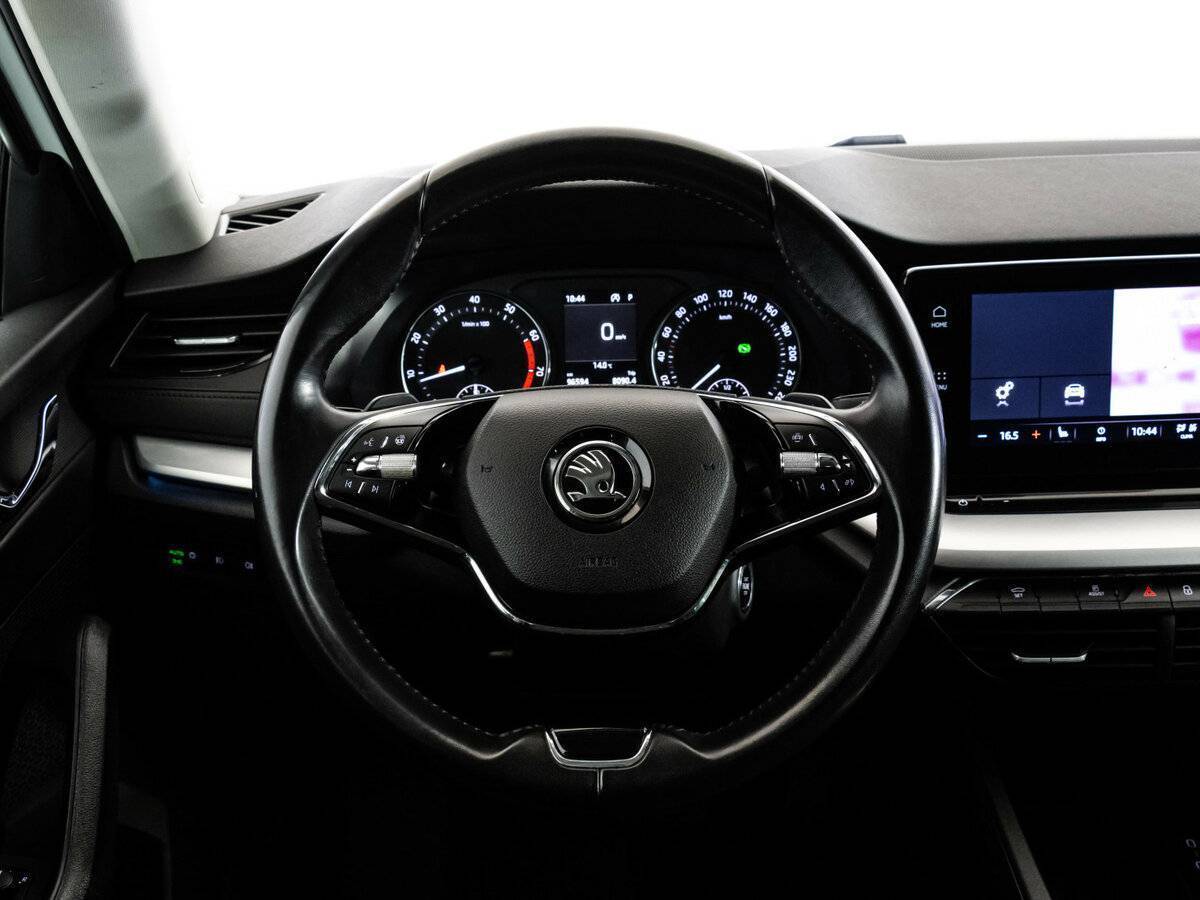 Купить Skoda Octavia с пробегом. Фото: #11