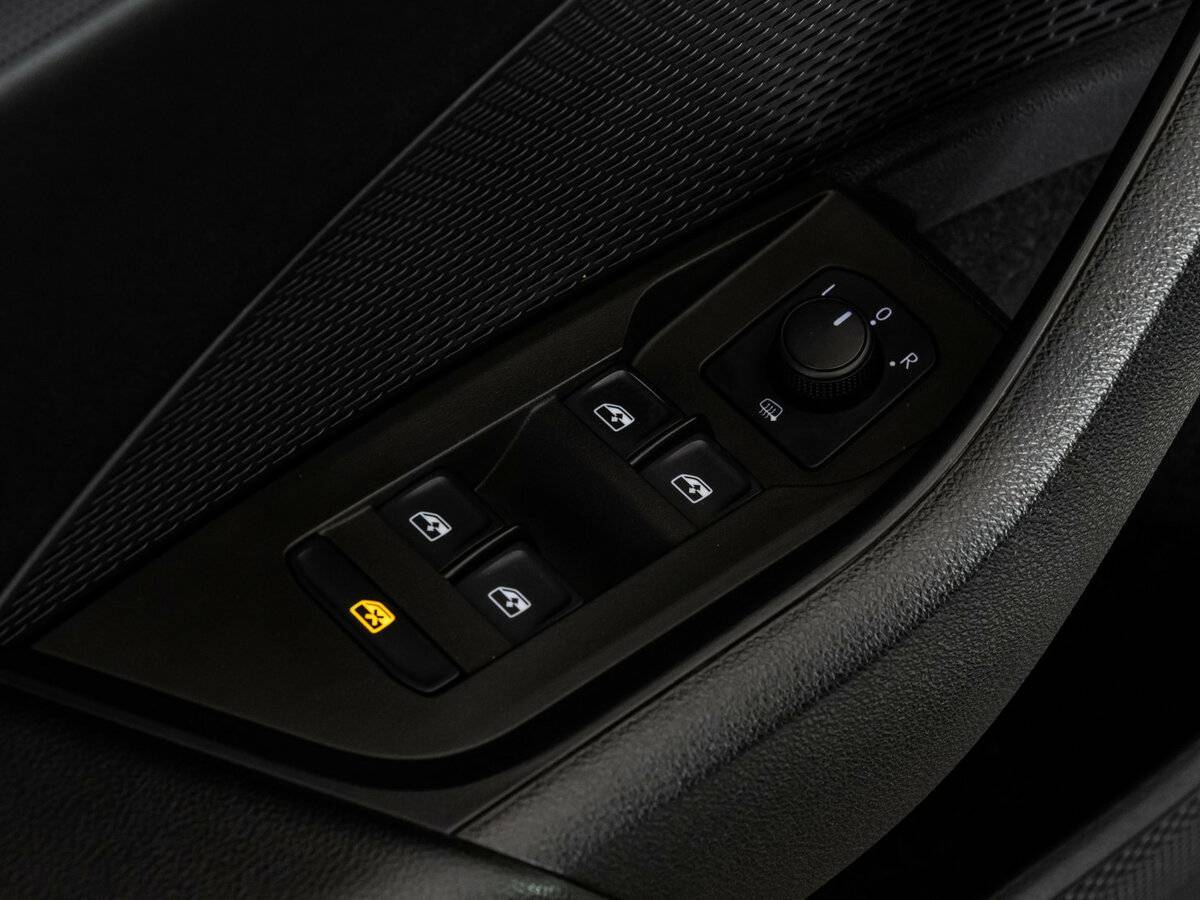 Купить Skoda Octavia с пробегом. Фото: #17