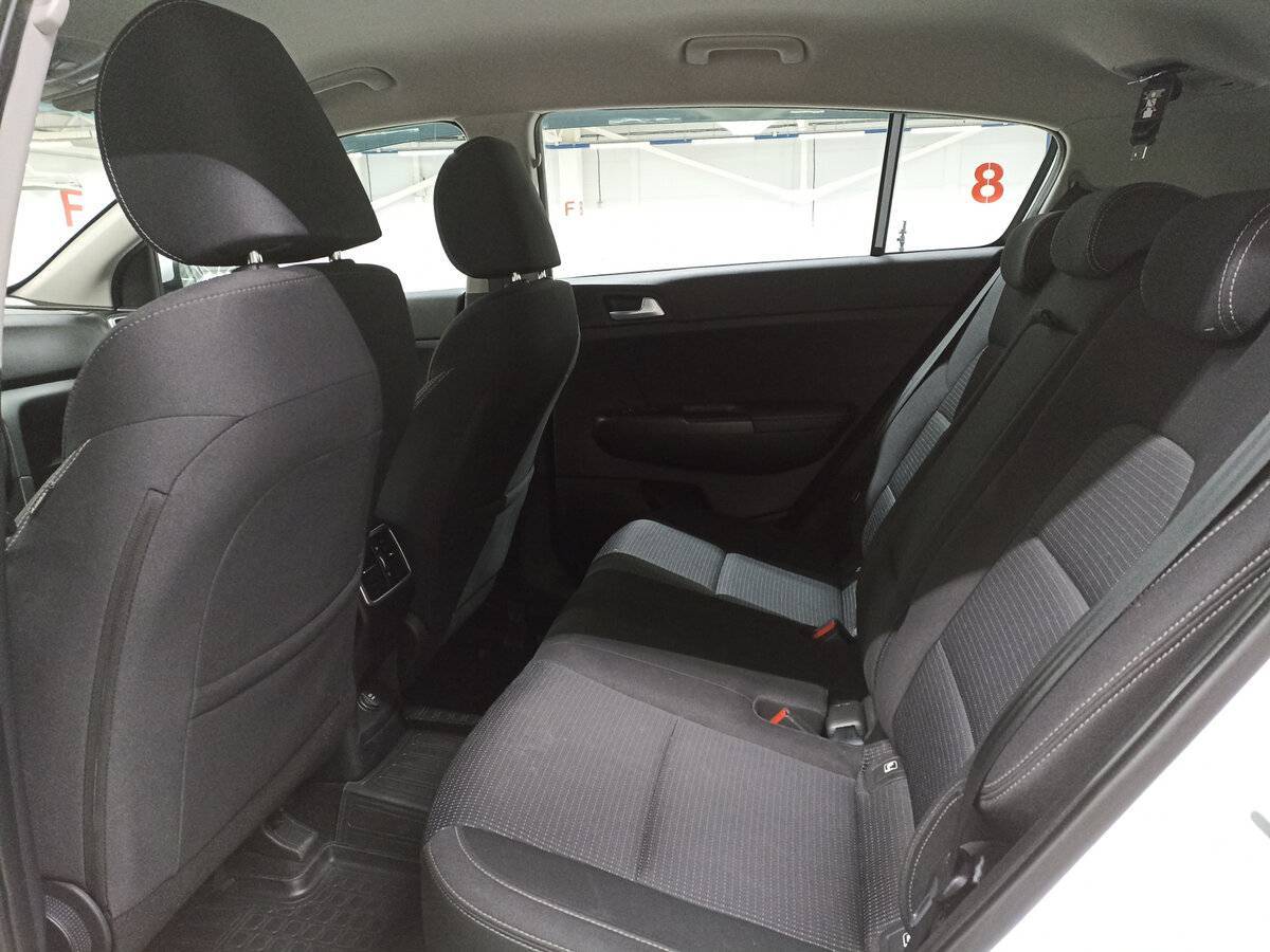 Купить Kia Sportage с пробегом. Фото: #11