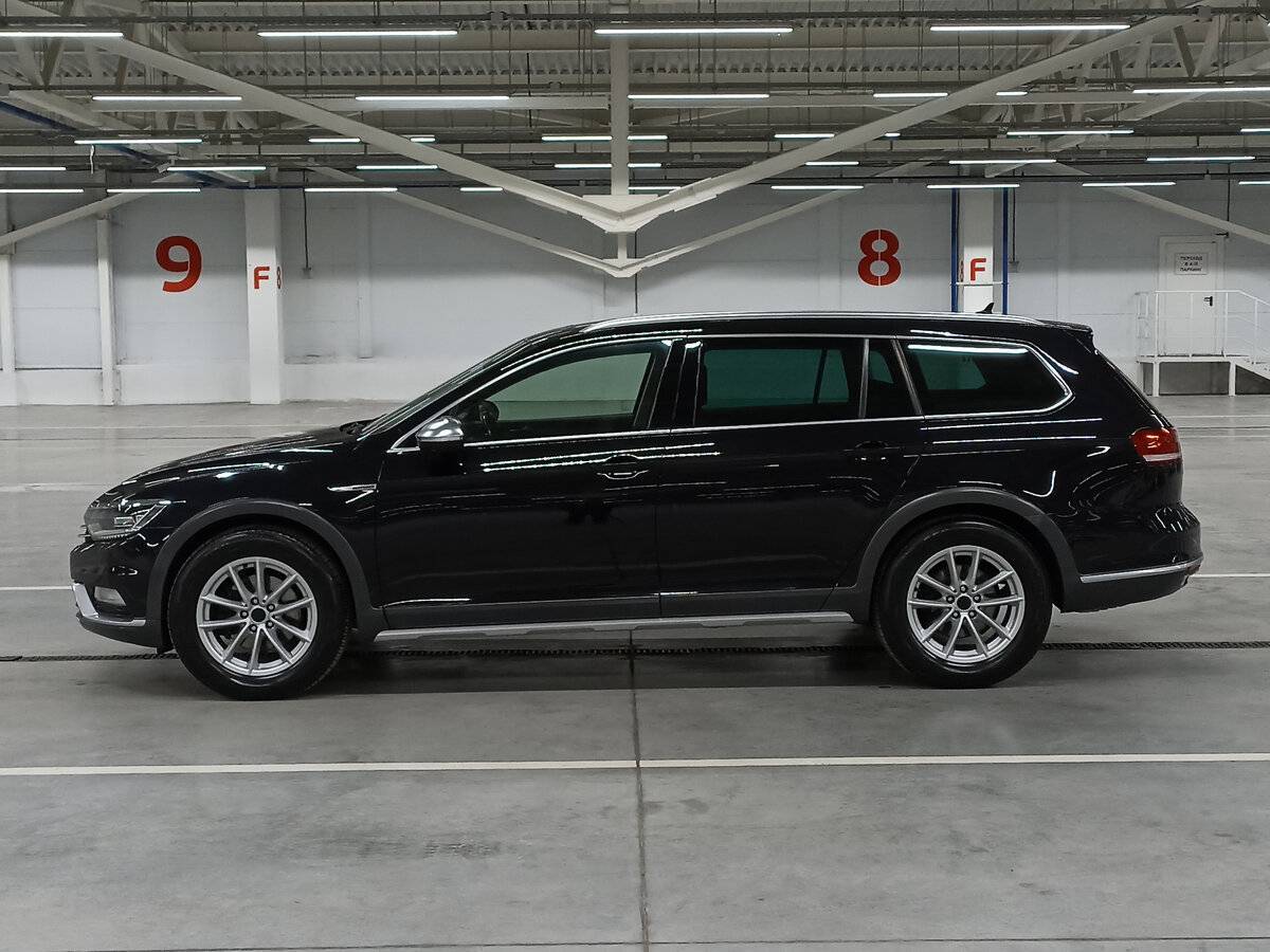 Купить Volkswagen Passat с пробегом. Фото: #7