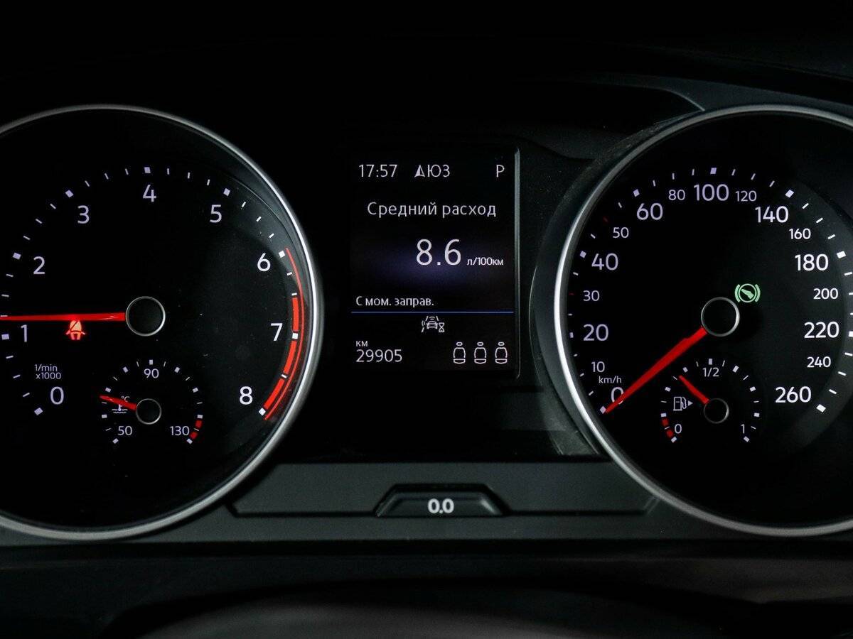 Купить Volkswagen Tiguan с пробегом. Фото: #6