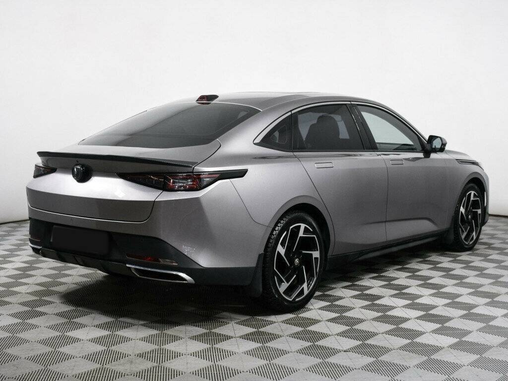 Купить Changan Lamore с пробегом. Фото: #4