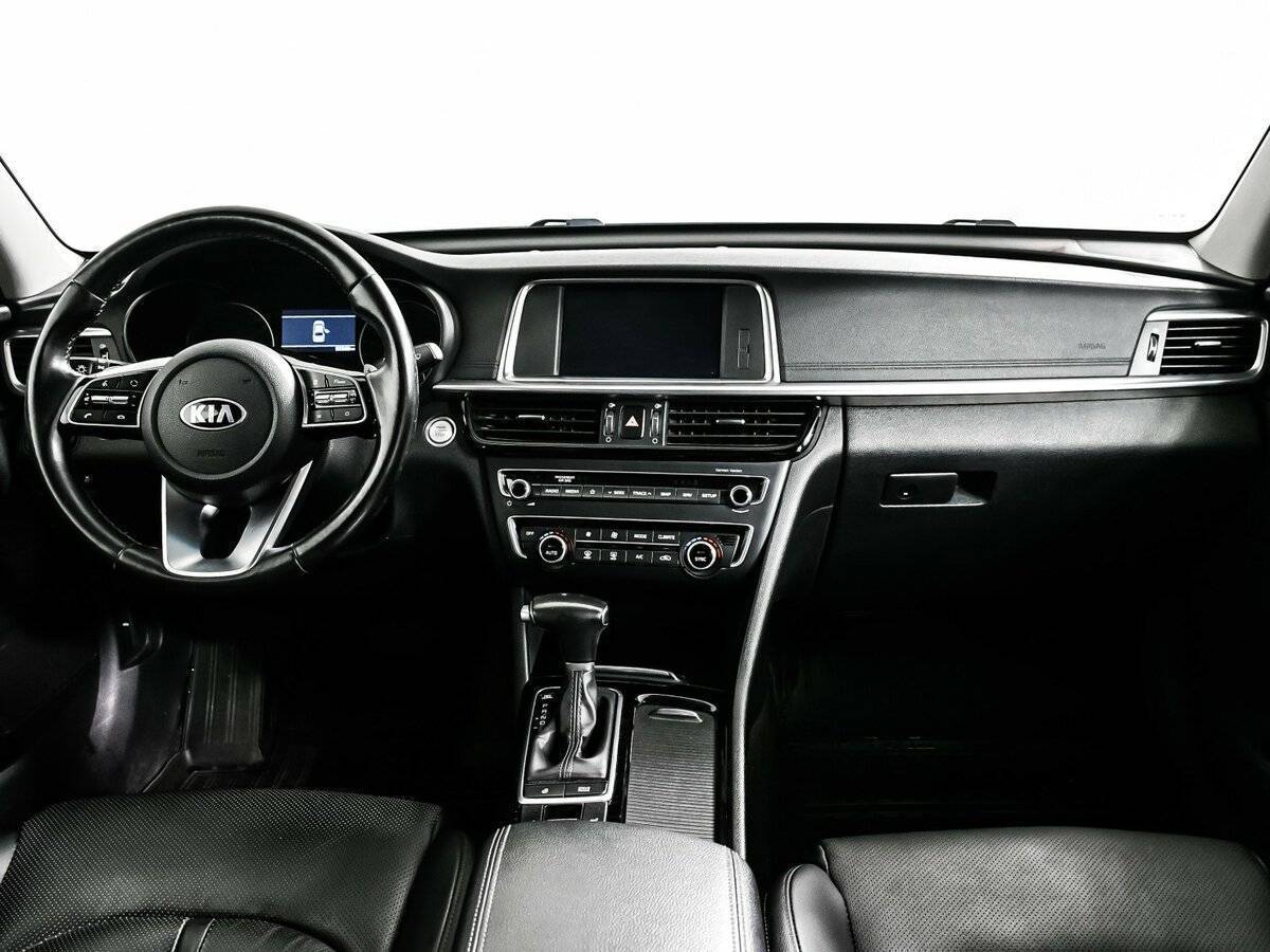 Купить Kia Optima с пробегом. Фото: #10