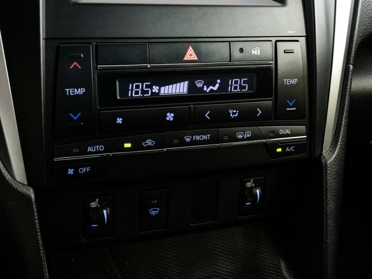 Продажа Б/У Тойота Камри. Фото: #13