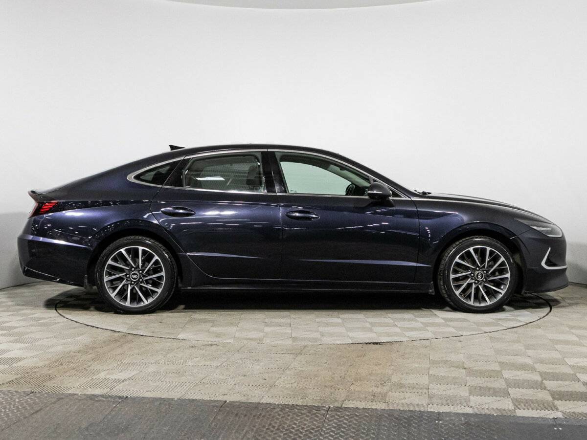 Купить Hyundai Sonata с пробегом. Фото: #3