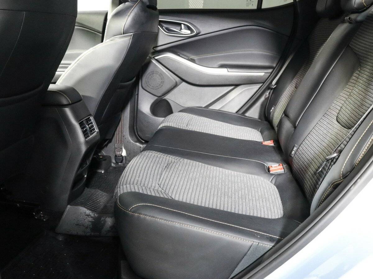 Купить Москвич 3 с пробегом. Фото: #9