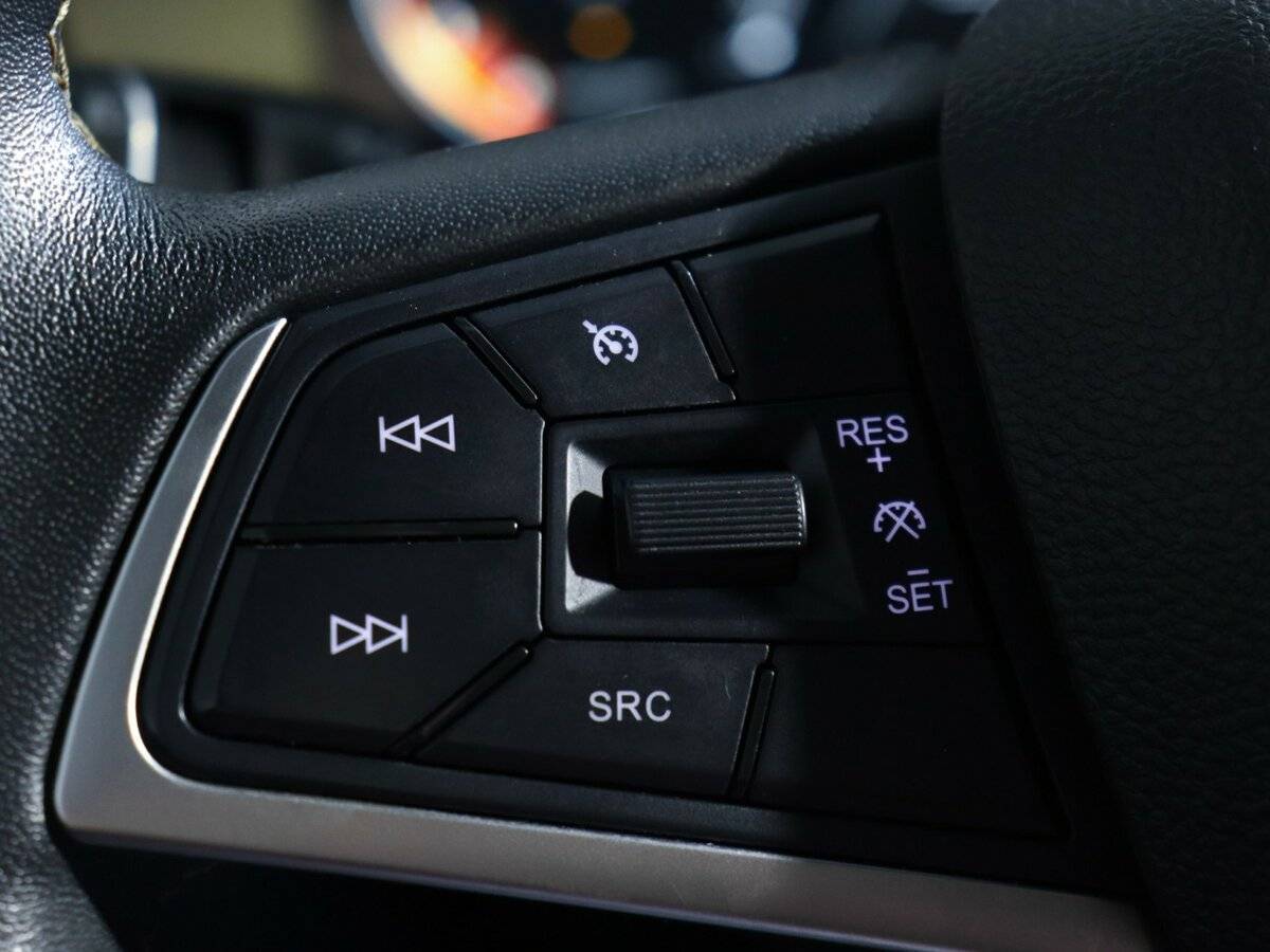 Купить Москвич 3 с пробегом. Фото: #18