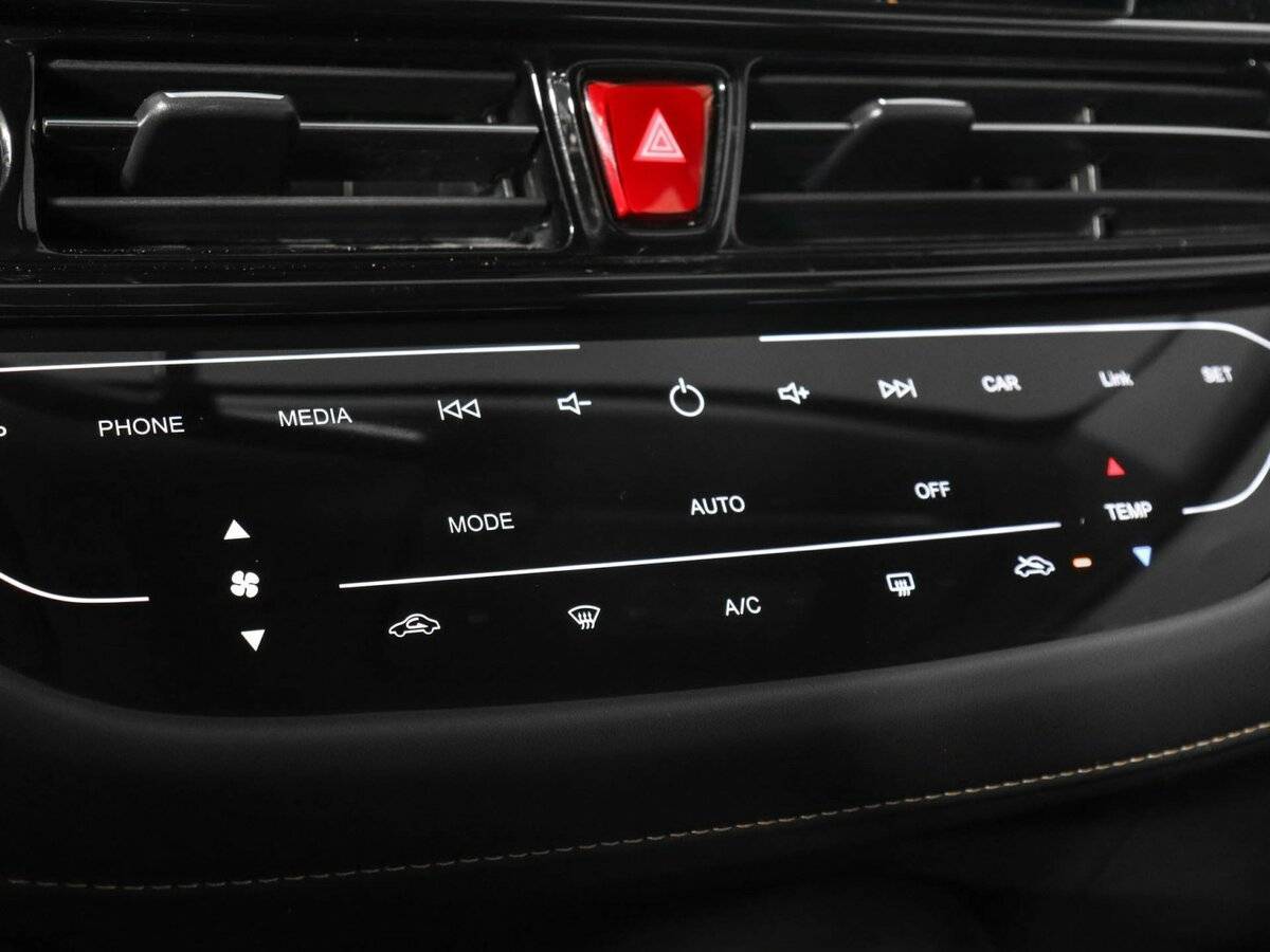 Купить Москвич 3 с пробегом. Фото: #17