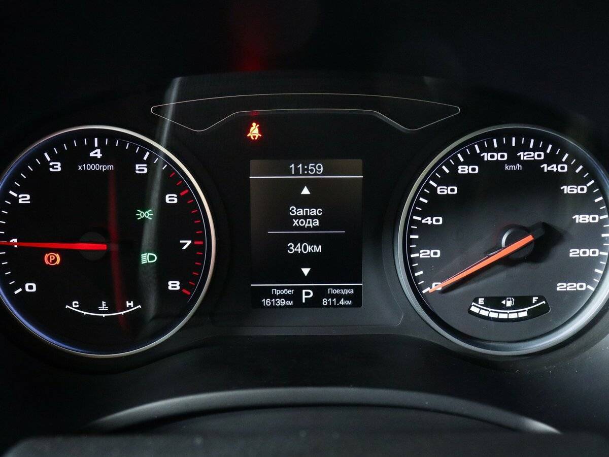 Купить Москвич 3 с пробегом. Фото: #5