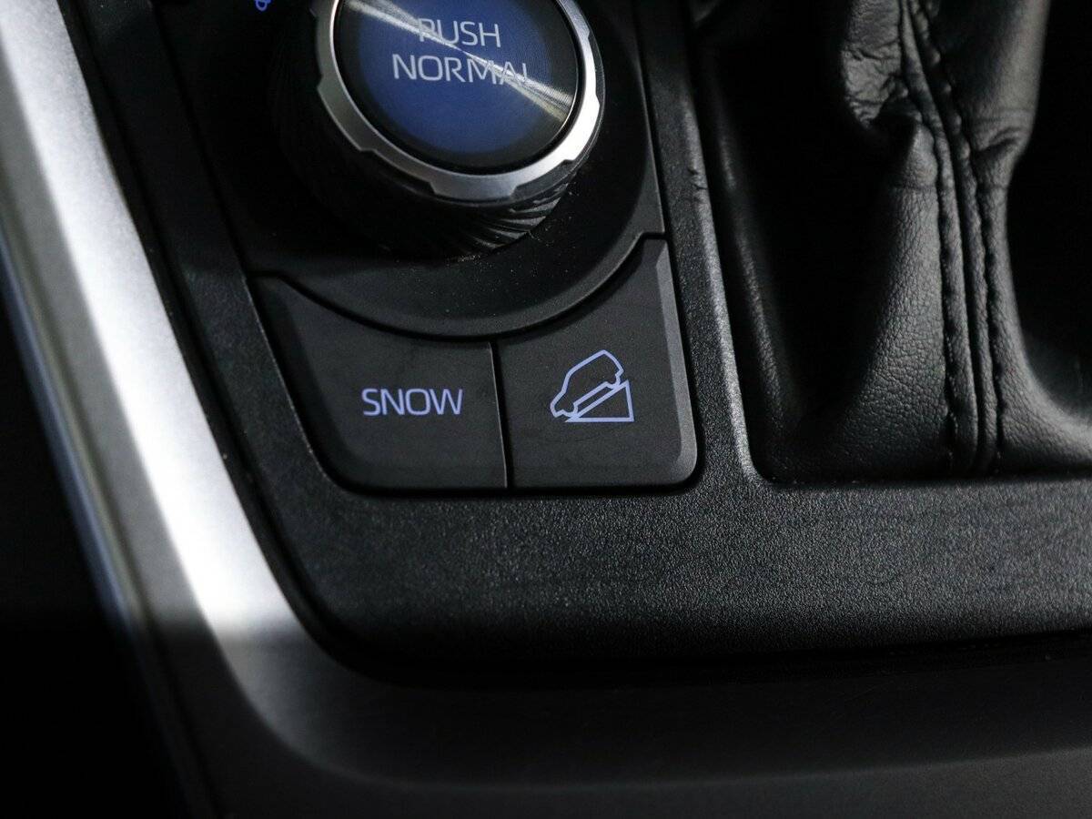 Купить Toyota RAV4 с пробегом. Фото: #19