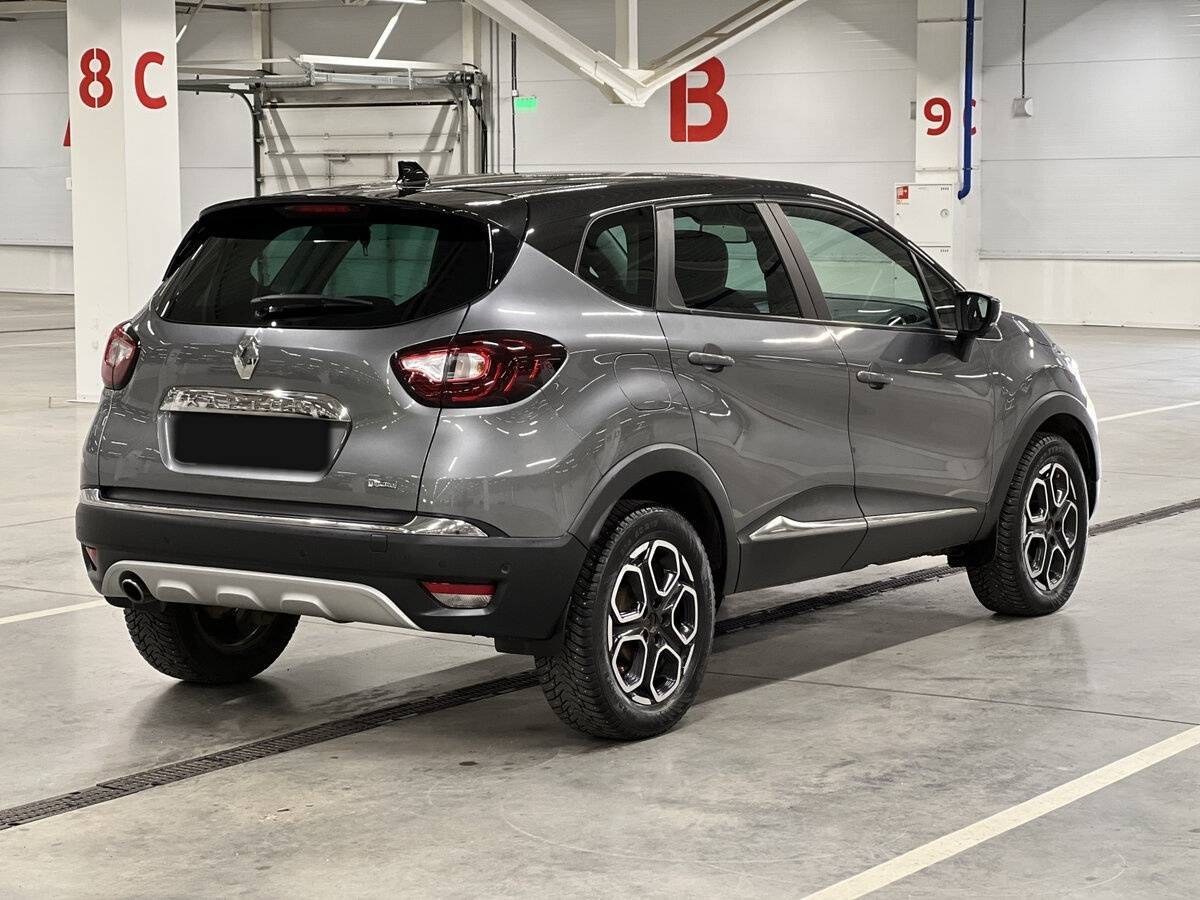 Купить Renault Kaptur с пробегом. Фото: #4