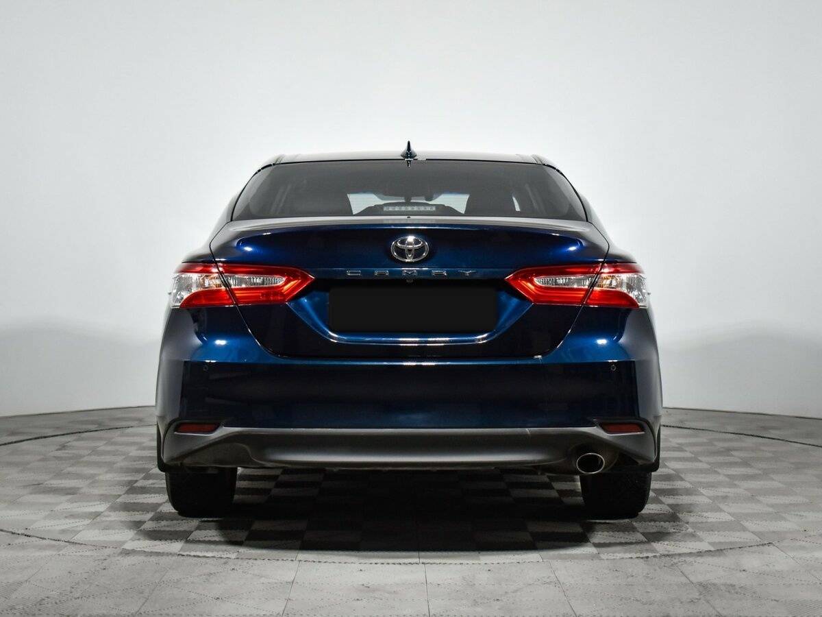 Купить Toyota Camry с пробегом. Фото: #4