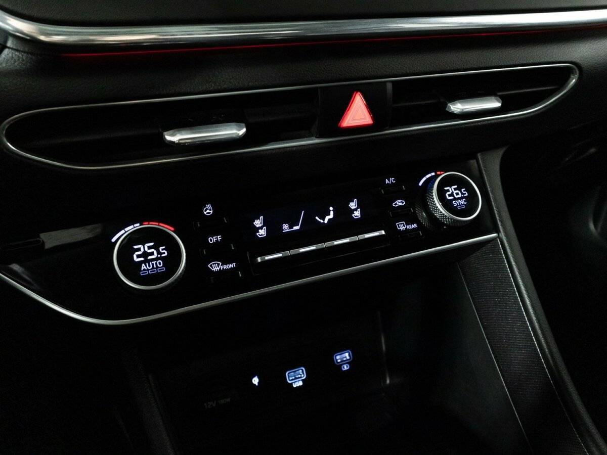 Купить Hyundai Sonata с пробегом. Фото: #20