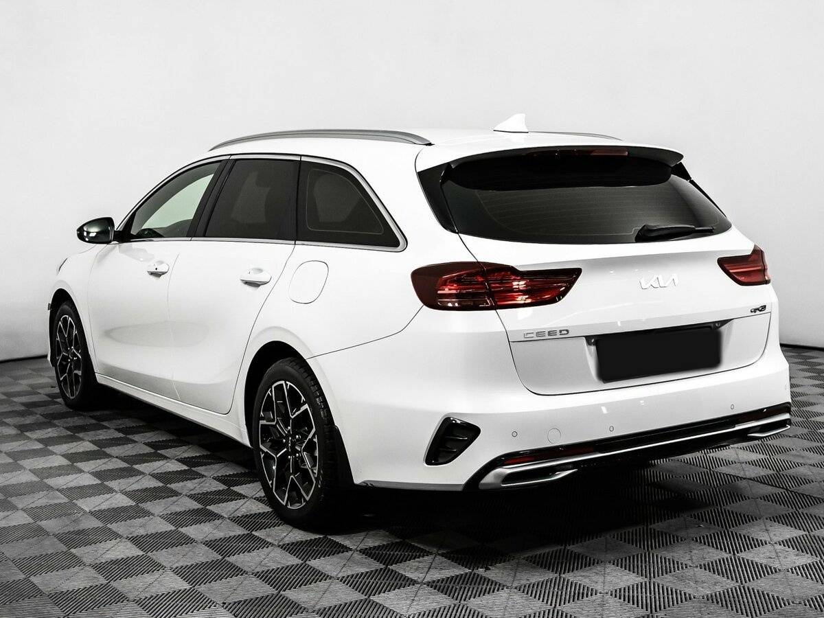 Купить Kia Ceed с пробегом. Фото: #6