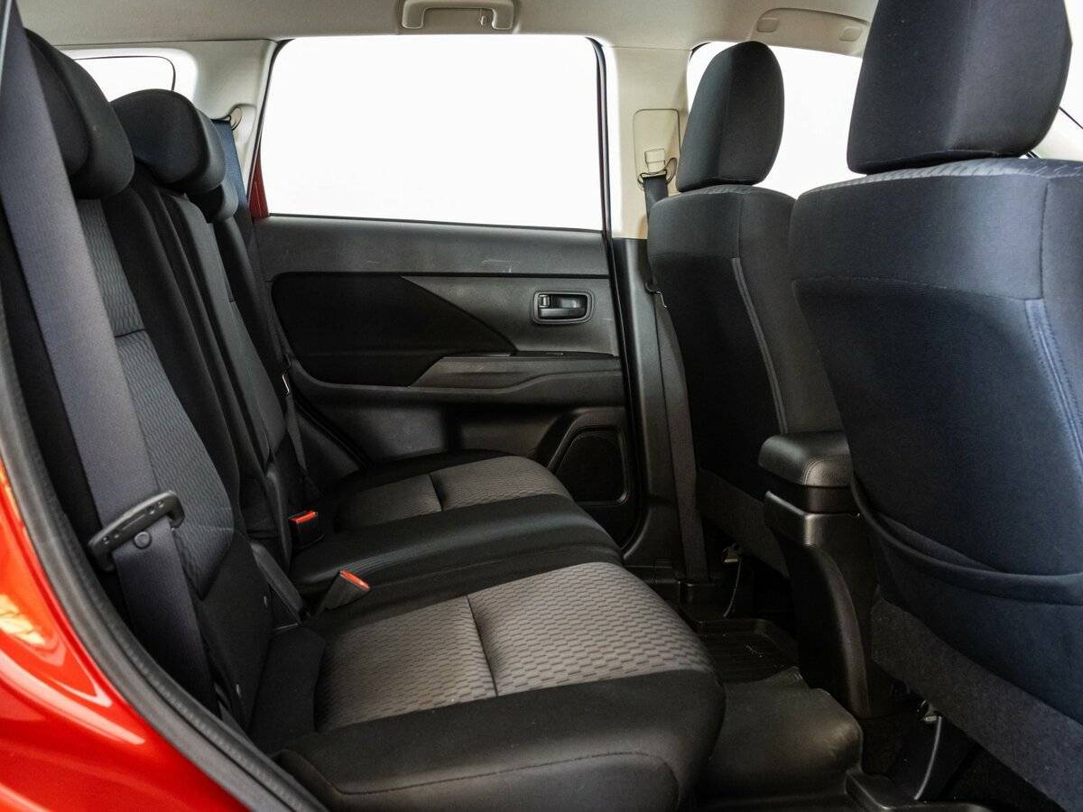 Продажа Б/У Митсубиши Оутлэндер. Фото: #14