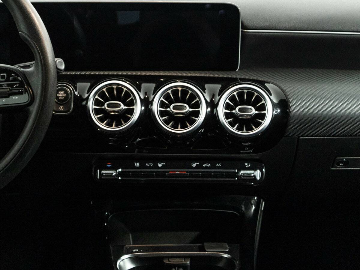 Купить Mercedes-Benz A-Класс с пробегом. Фото: #13