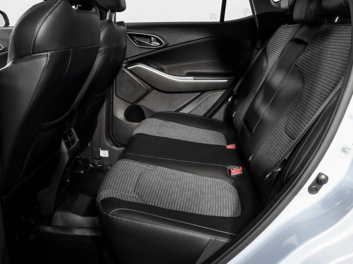 Купить Москвич 3 с пробегом. Фото: #5