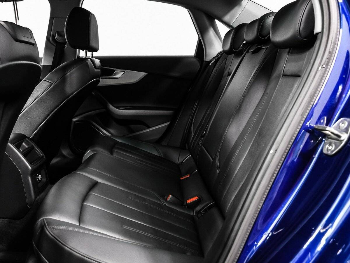 Купить Audi A4 с пробегом. Фото: #12