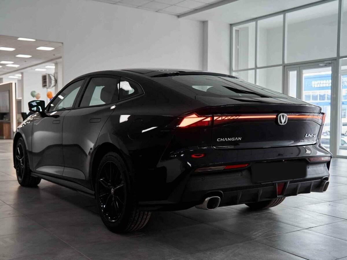 Купить Changan UNI-V с пробегом. Фото: #2