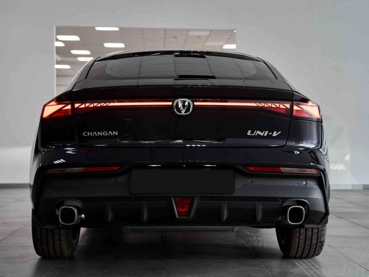 Купить Changan UNI-V с пробегом. Фото: #3