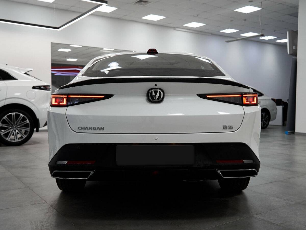 Купить Changan Lamore с пробегом. Фото: #2