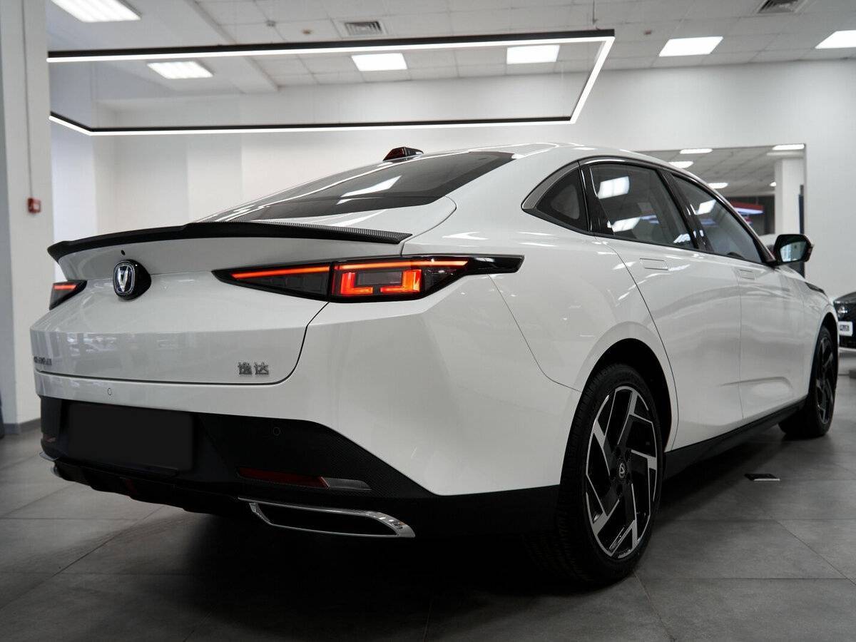 Купить Changan Lamore с пробегом. Фото: #3