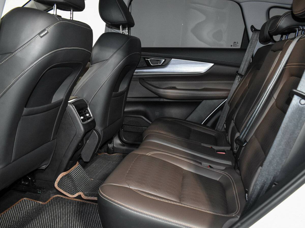 Купить Chery Tiggo 8 Pro с пробегом. Фото: #11