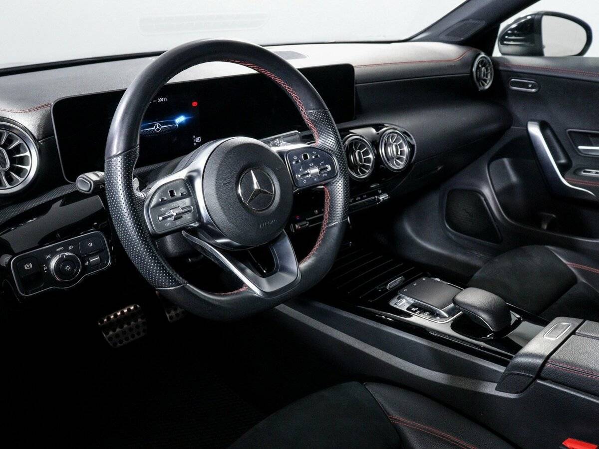 Купить Mercedes-Benz CLA с пробегом. Фото: #13