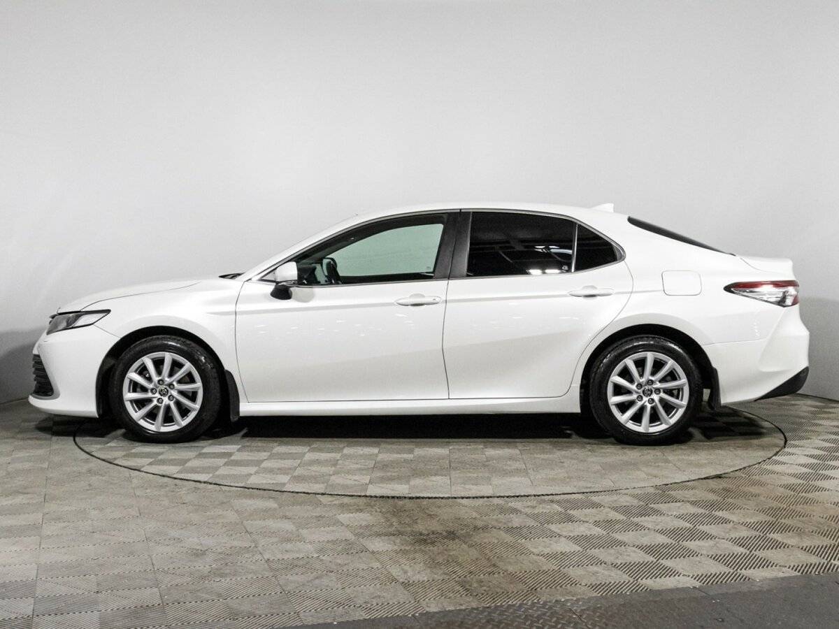 Купить Toyota Camry с пробегом. Фото: #7