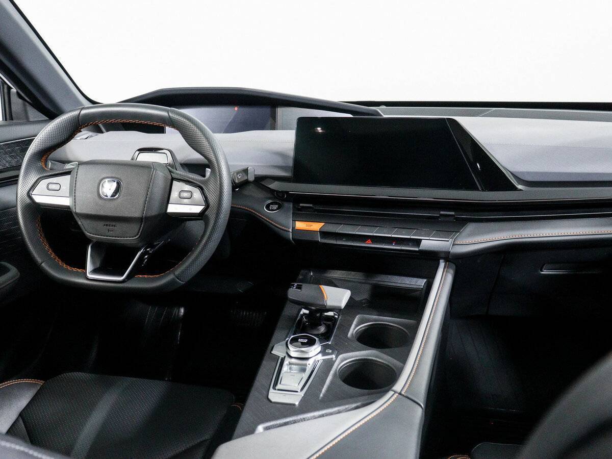 Купить Changan UNI-V с пробегом. Фото: #11